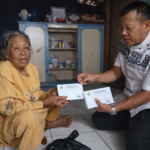 Pembagian Beras dan bantuan uangPeduli Yatim Piatu